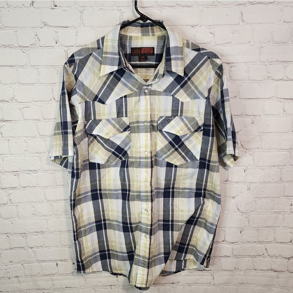 Men's Canyon Guide button-down shirt, size Large